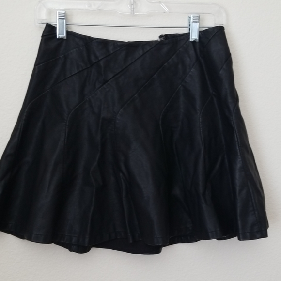 Faux Leather Free People Black Mini Skirt - Picture 1 of 5